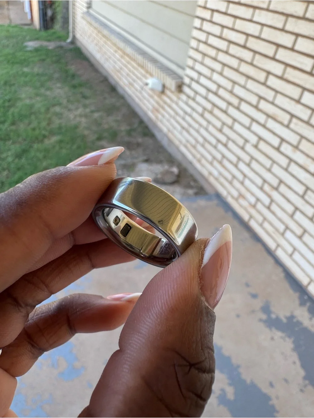 Oura Ring 4 — Silver